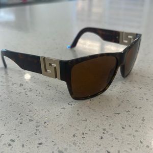 Versace woman sunglasses